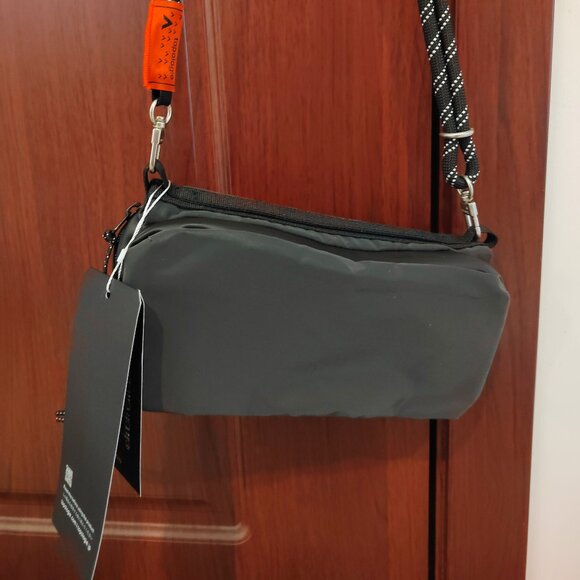 Pre-owned Topologie Bottle Sacoche Black Sling Bag +Rope Strap - Picture 6 of 9